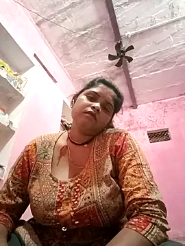 Manya cute online show from October 2025 02:20:01 PM