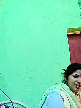 Karishma cute online show from November 2025 04:56:01 AM