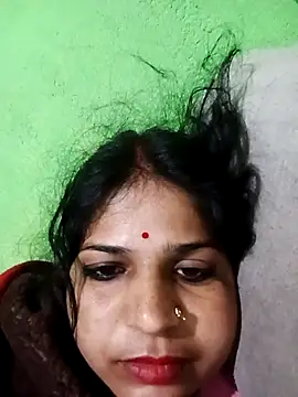 Karishma cute online show from November 2025 12:26:01 AM