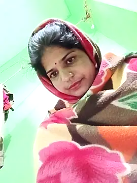 Karishma cute online show from November 2025 01:42:01 AM