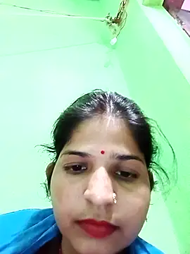 Karishma cute online show from November 2025 11:36:01 AM