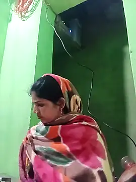 Karishma cute online show from November 2025 11:21:02 AM