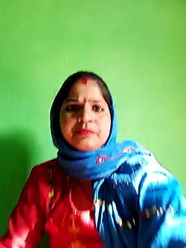 Karishma cute online show from November 2025 09:08:02 AM