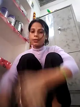 Nitya hot online show from November 2025 03:07:01 AM