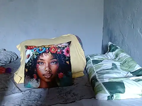 LONGNIPPLESERX50 online show from October 2025 06:57:01 AM