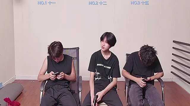 Snapshot of hyboys chatting on October 2025 10:34:02 AM hyboys online show from October 2025 10:34:02 AM