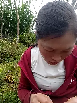 siusiu-00 online show from October 2025 04:46:02 AM