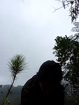 siusiu-00 online show from November 2025 06:05:01 AM