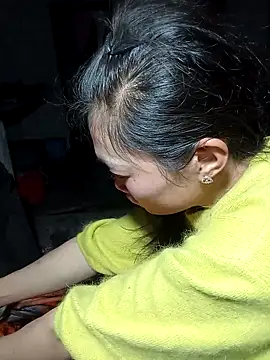 siusiu-00 online show from December 2025 10:59:01 AM