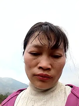 siusiu-00 online show from December 2025 01:08:02 AM