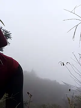 siusiu-00 online show from October 2025 12:43:01 AM