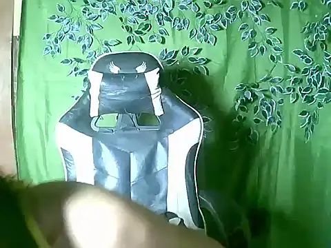 Snapshot of Manddeexx chatting on November 2025 03:10:01 AM Manddeexx online show from November 2025 03:10:01 AM