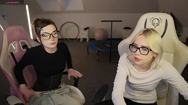 Snapshot of Jessica_start chatting on November 2025 11:21:01 AM Jessica start online show from November 2025 11:21:01 AM