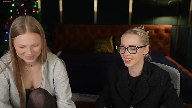 Snapshot of Jessica_start chatting on December 2025 11:26:02 AM Jessica start online show from December 2025 11:26:02 AM