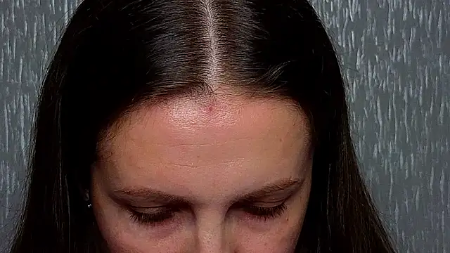 Amy  Leee  online show from October 2025 05:53:02 PM