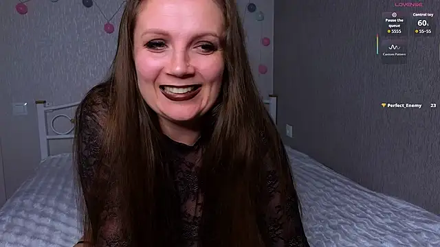 Amy  Leee  online show from January 2026 08:37:01 PM