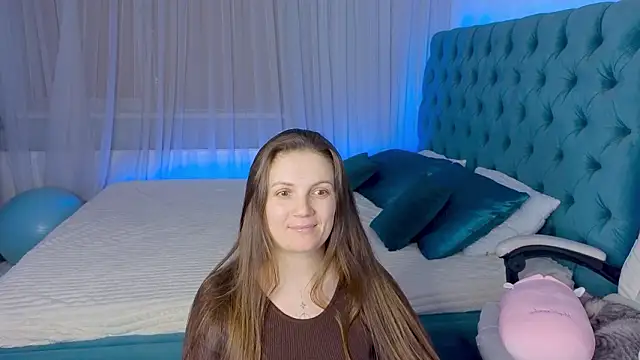 Amy  Leee  online show from February 2026 03:10:01 PM