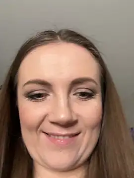 Amy  Leee  online show from March 2026 01:25:01 PM