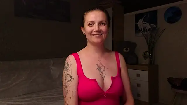 Amy  Leee  online show from May 2026 07:20:02 PM