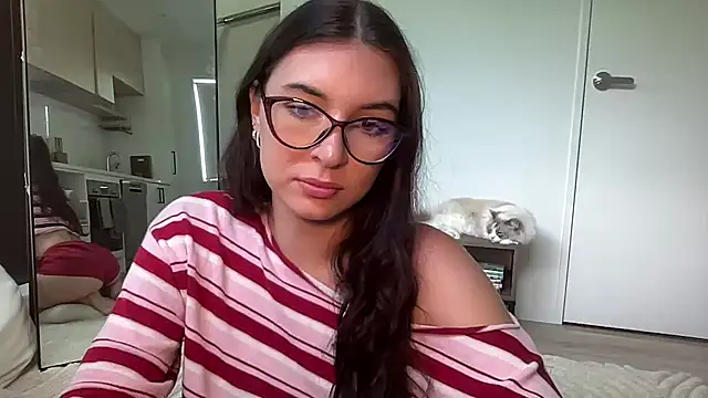 mollyy2006 online show from February 2026 12:12:02 AM