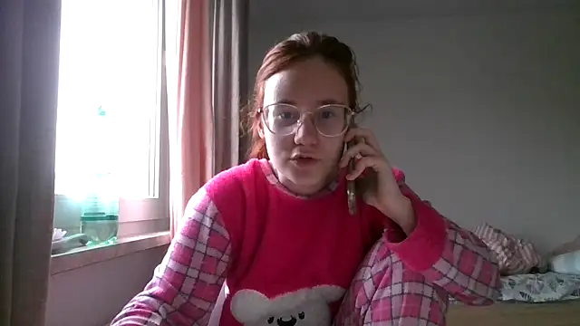 LuckySLove online show from April 2026 03:48:01 PM