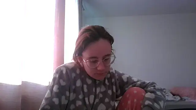 LuckySLove online show from May 2026 05:19:02 PM