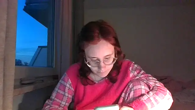 LuckySLove online show from March 2026 05:27:01 PM