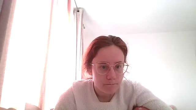 LuckySLove online show from May 2026 03:21:02 PM