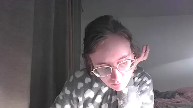 LuckySLove online show from February 2026 05:54:02 PM