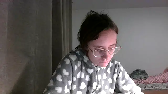 LuckySLove online show from January 2026 06:44:02 PM
