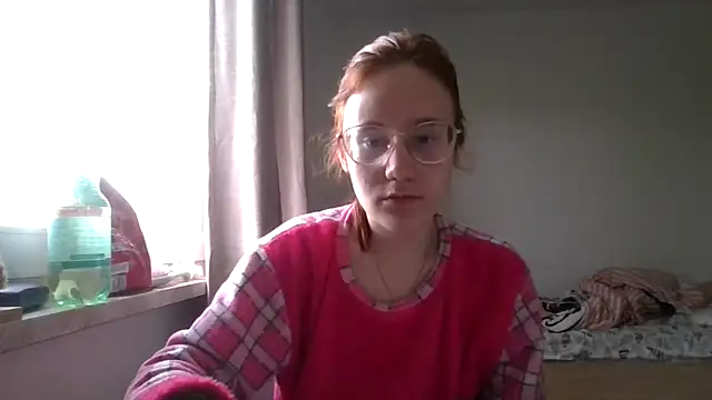 LuckySLove online show from April 2026 02:35:01 PM