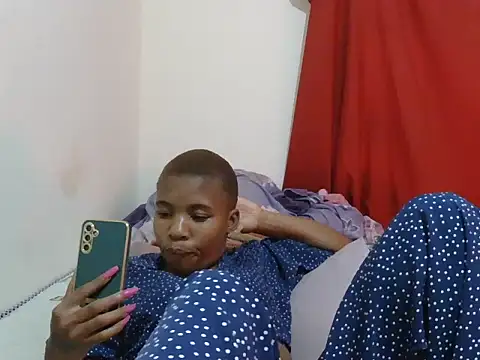 sexy-Noxy online show from November 2025 04:01:02 PM