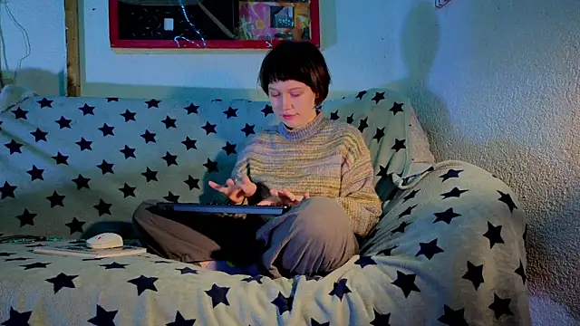 Snapshot of ReincarnatedAngel chatting on October 2025 05:05:01 PM ReincarnatedAngel online show from October 2025 05:05:01 PM