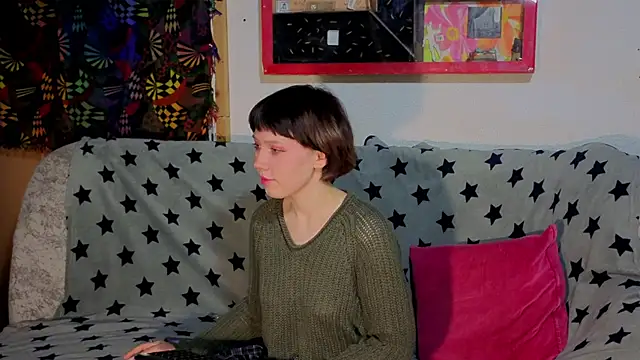 Snapshot of ReincarnatedAngel chatting on October 2025 07:25:02 PM ReincarnatedAngel online show from October 2025 07:25:02 PM