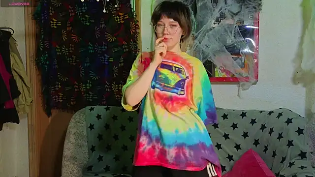 Snapshot of ReincarnatedAngel chatting on November 2025 08:35:02 PM ReincarnatedAngel online show from November 2025 08:35:02 PM