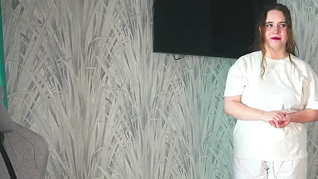 YuriFout online show from October 2025 11:18:01 AM