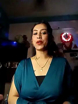 Darling Annie online show from November 2025 06:11:01 PM