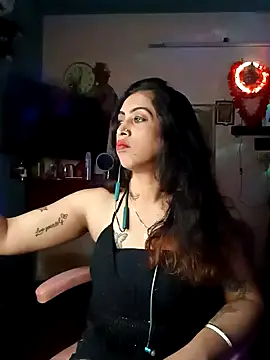 Darling Annie online show from November 2025 06:47:02 PM