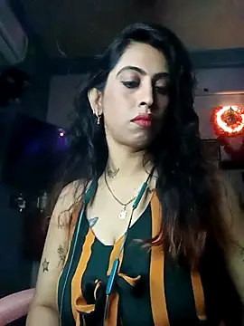 Darling Annie online show from November 2025 06:19:01 PM