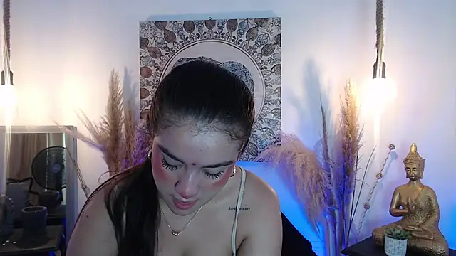 ZharaGag on u online show from October 2025 12:04:02 PM