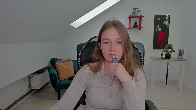 AnneWilsonn online show from May 2026 05:33:01 AM