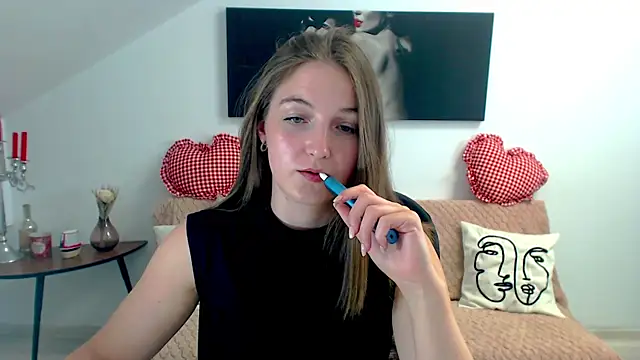 AnneWilsonn online show from May 2026 05:26:01 AM