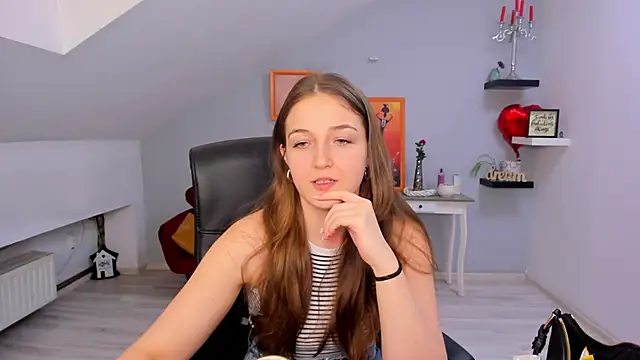 AnneWilsonn online show from March 2026 12:26:01 PM