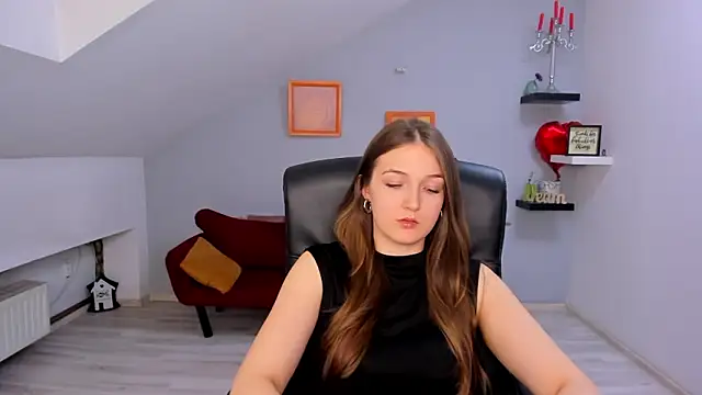 AnneWilsonn online show from March 2026 12:16:02 PM