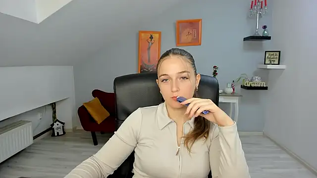 Snapshot of AnneWilsonn chatting on October 2025 11:20:01 AM AnneWilsonn online show from October 2025 11:20:01 AM