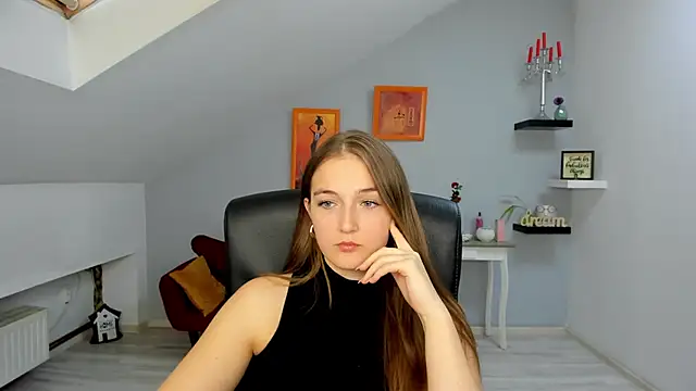 Snapshot of AnneWilsonn chatting on November 2025 12:10:02 PM AnneWilsonn online show from November 2025 12:10:02 PM