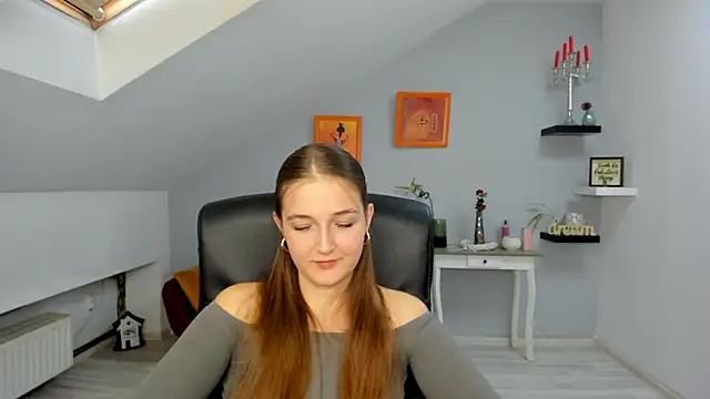 Snapshot of AnneWilsonn chatting on November 2025 12:20:02 PM AnneWilsonn online show from November 2025 12:20:02 PM