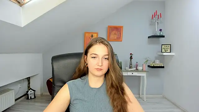 Snapshot of AnneWilsonn chatting on November 2025 12:33:02 PM AnneWilsonn online show from November 2025 12:33:02 PM