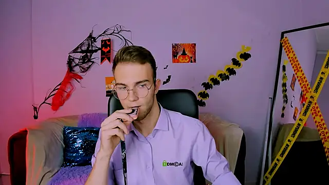 Snapshot of astren_villo chatting on November 2025 01:16:02 PM astren villo online show from November 2025 01:16:02 PM