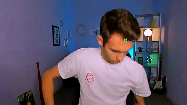 astren villo online show from November 2025 01:26:02 PM